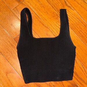 Aritiza like new black XS contour ribbed tank